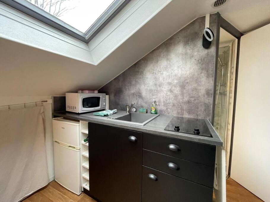 Apartament Le Cinq Sens, Studio Proche De La Gare Pontoise Zewnętrze zdjęcie