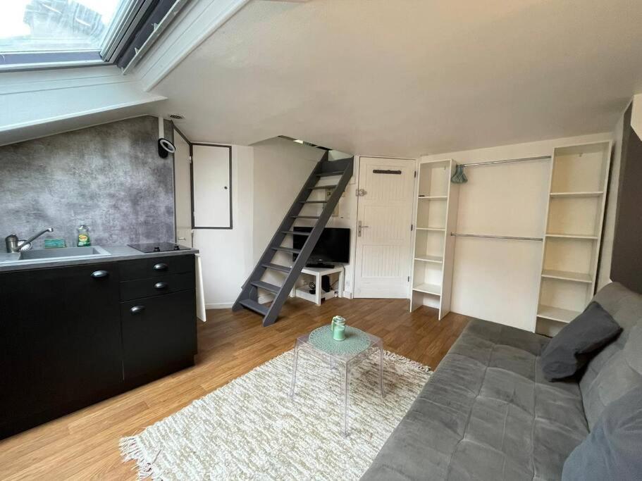 Apartament Le Cinq Sens, Studio Proche De La Gare Pontoise Zewnętrze zdjęcie